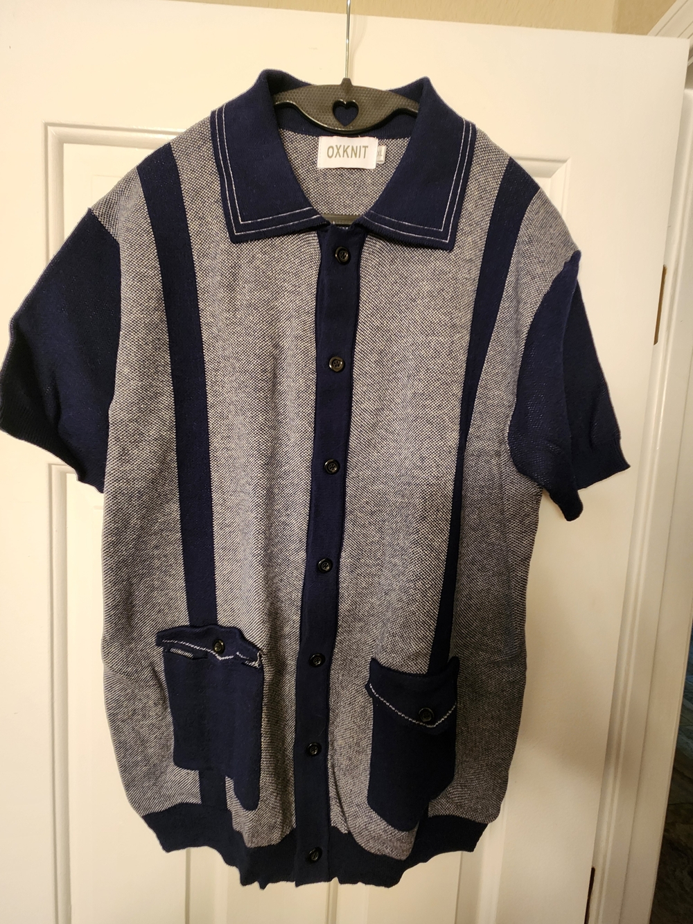 Oxknit XL short Sleeve With 2 Pockets. Fits Like A Large!
